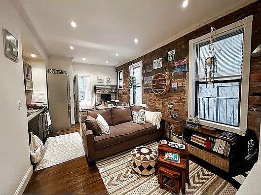 1st image of 244 E 78th St APT 3D