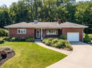 150 Moger Dr, Washington, PA 15301