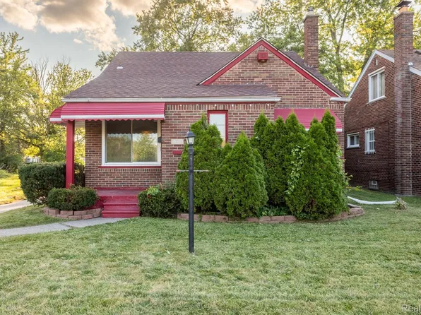 9201 Stahelin Ave, Detroit, MI 48228