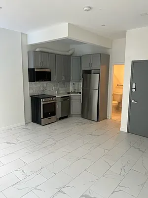 Rented by REAL New York | media 14