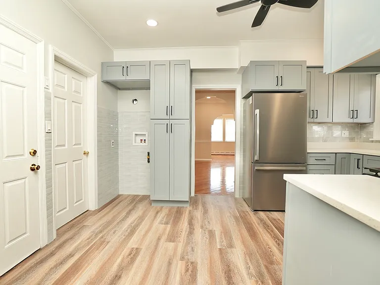 127 Brighton Ave #1 — Photo 22