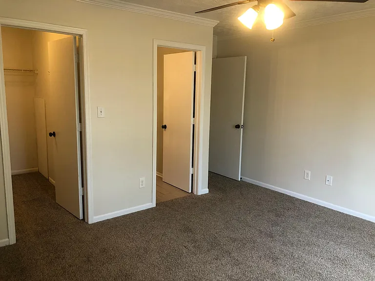 6507 Hunters Creek Blvd — Photo 21