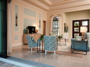 5961 Amberwood Dr, Naples, FL 34110