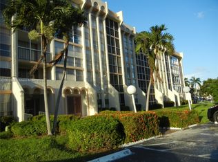 801 Three Islands Blvd APT 206, Hallandale, FL 33009