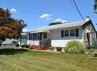 35 N Reading St, Manville, NJ