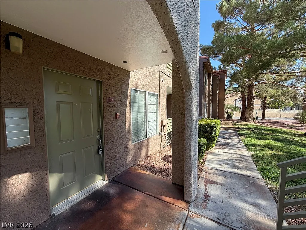 1 bed, 1.0 bath, 659 sqft, $1,175 — Photo 3