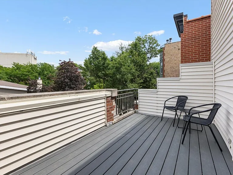 1640 N Bissell St — Photo 13