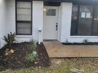 209 Harold Ln, Baytown, TX 77521