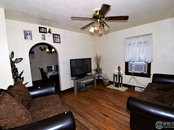 3rd image of 520 Elizabeth Ave