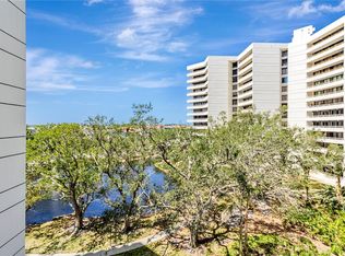 5940 Pelican Bay Plz S APT 504, Gulfport, FL 33707