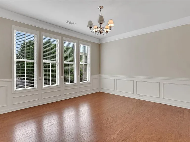 1300 Hopkins Dr — Photo 11