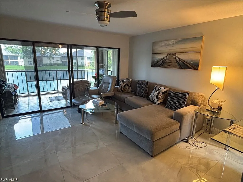 2 bed, 2.0 bath, 1102 sqft, $2,850 — Photo 4