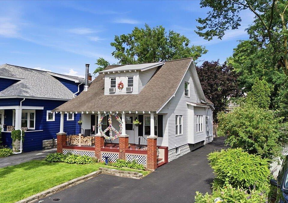 1st image of 1240 Dean Street