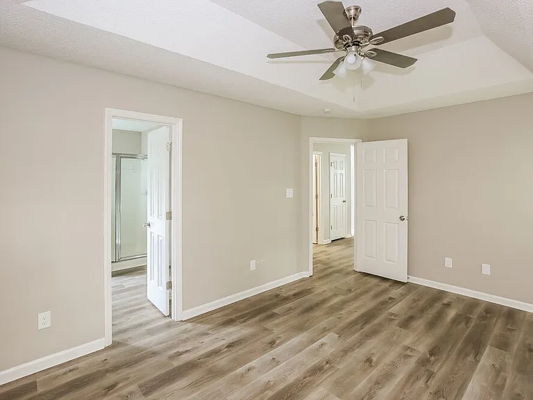 4006 Brookforest Ln — Photo 11