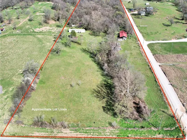 12129 Roy Jech Farm Rd, Gentry, AR 72734