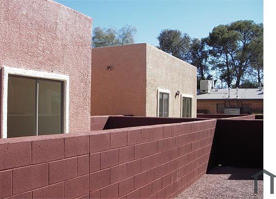 2nd image of 356 E Navajo Rd #1