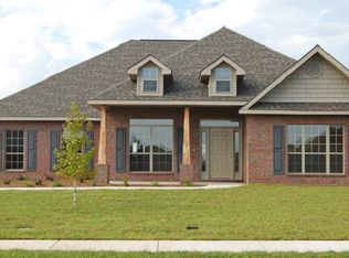 9751 Taylor Pointe Dr, Mobile, AL 36695