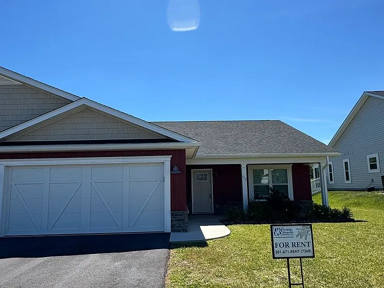 612 Dripping Spring Dr — Photo 1