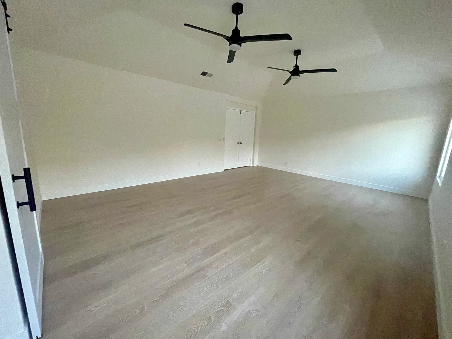 1 bed, 520 sqft, $1,800 — Photo 4