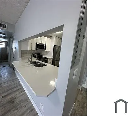 2 bed, $2,500 — Photo 4