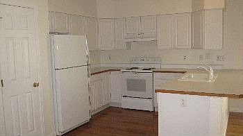 2nd image of 2263 S Yosemite Cir