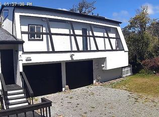401 N 6th Ave, Rockaway Beach, OR 97136