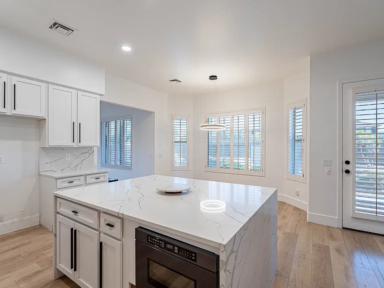 2956 S Birch Ct — Photo 25