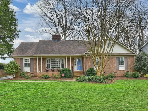 2732 Burnt Mill Rd, Charlotte, NC 28210