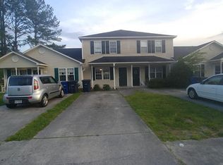 103 Croatan Ct, Jacksonville, NC 28546