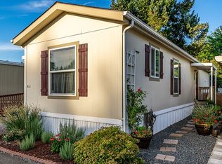 411 Teakwood Dr, Grants Pass, OR