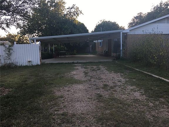 3rd image of 109 County Road 1286