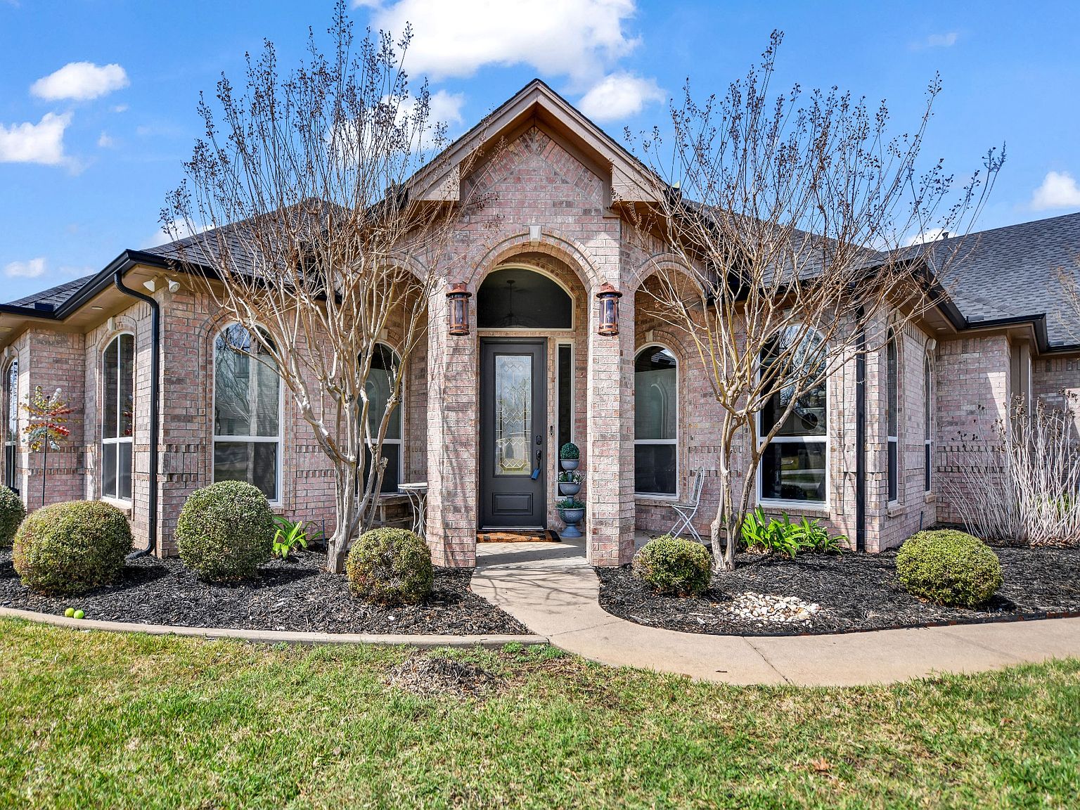 6000 Justine Ct