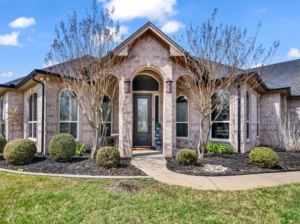 6000 Justine Ct, Granbury, TX 76049