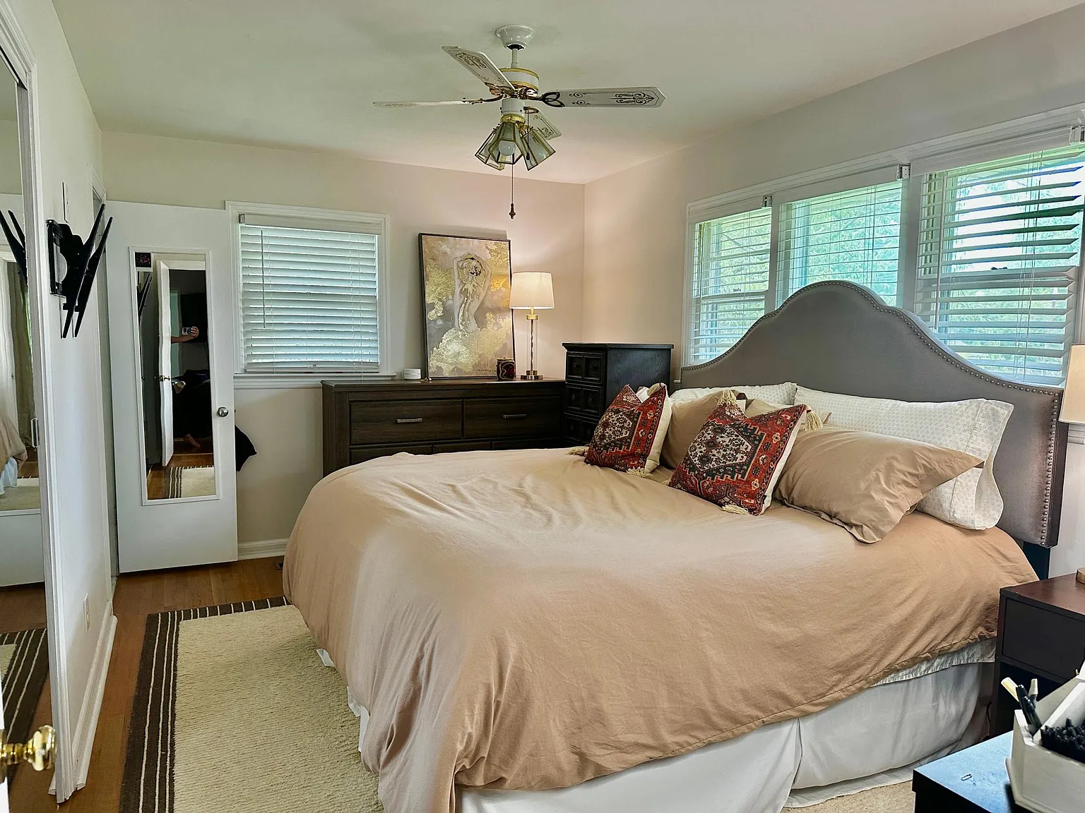 3 bed, 1455 sqft, $2,000 — Photo 2