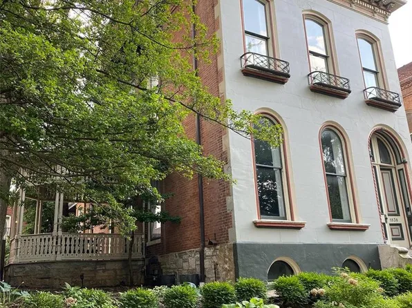 1838 Kennett Pl, Saint Louis, MO 63104