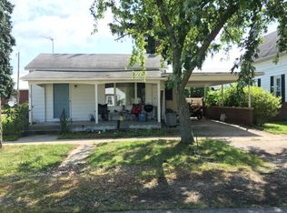 104 S Henry St, Milford, IN 46542