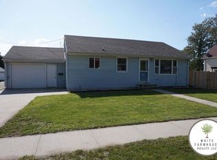 509 E 6th St, Wayne, NE 68787