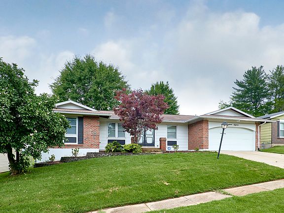 3rd image of 1815 Lakemont Ln