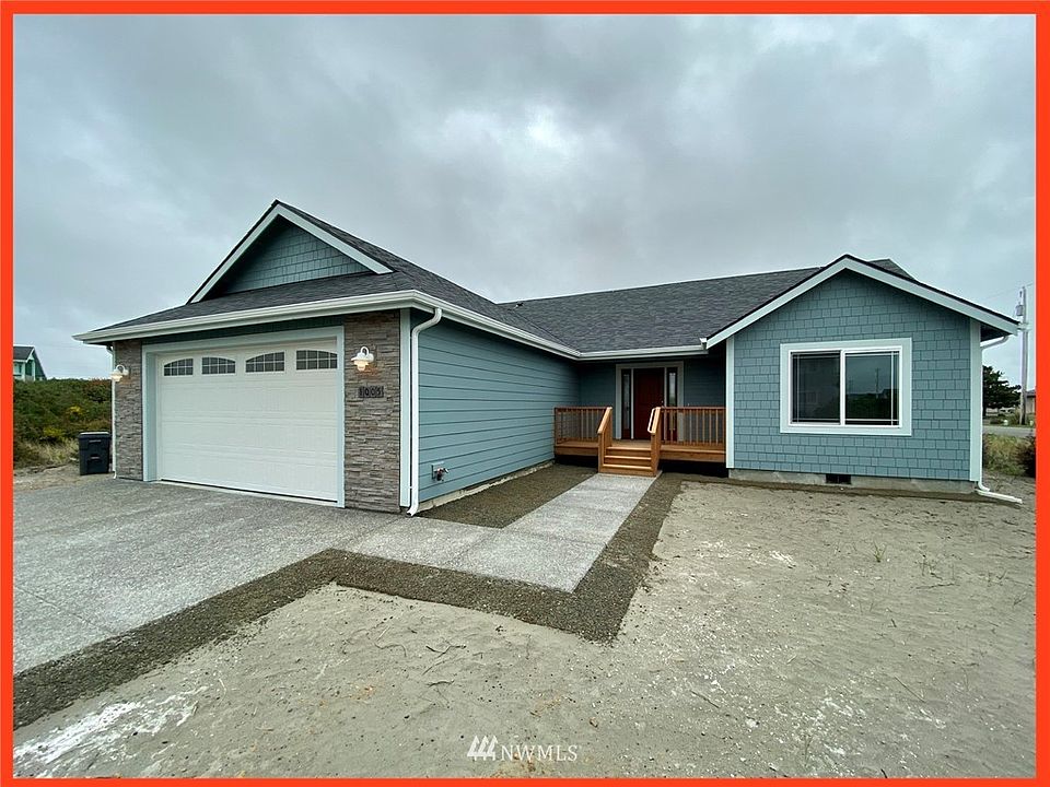 1st image of 1005 Dune Court