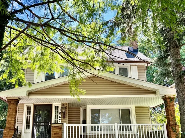 1067 Rushleigh Rd, Cleveland Heights, OH 44121