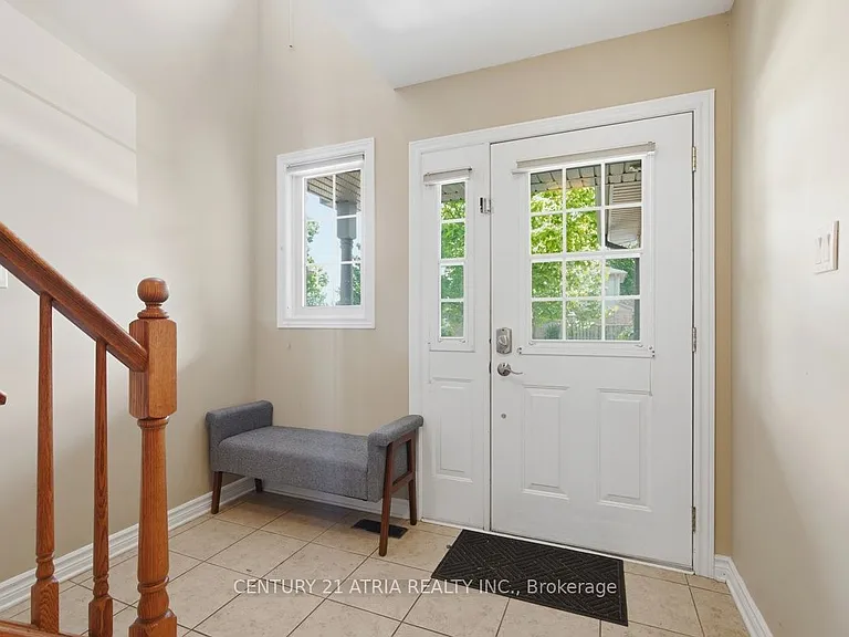 806 Marigold St — Photo 4