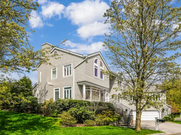 238 North St, Rye, NY 10580