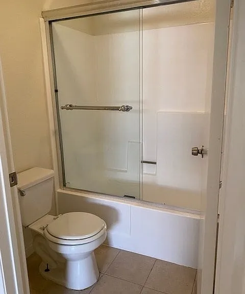 7636 Fulton Ave. — Photo 16