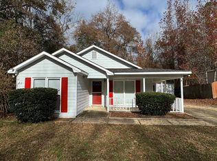 19 Mann St, Phenix City, AL 36869