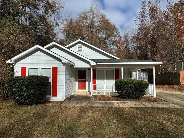 19 Mann St, Phenix City, AL 36869
