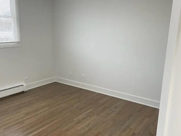 2515 West Jerome Apartments — Photo 6