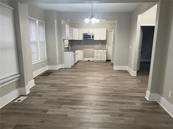 1916 Monroe Ave, Kansas City, MO 64127