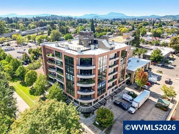 136 SW Washington Ave APT 402, Corvallis, OR 97333