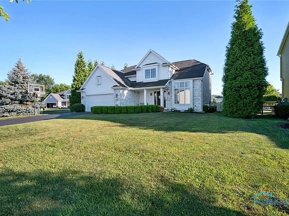 5th image of 399 Nora Dr