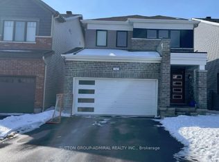 743 Brittanic Rd, Ottawa, ON K2V0R3